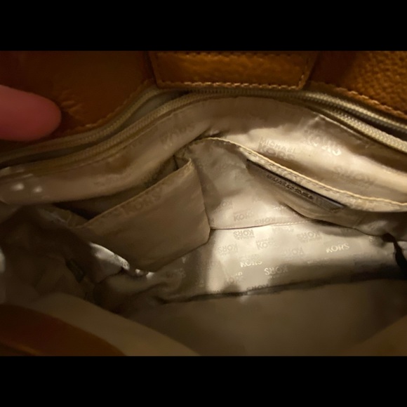 Michael Kors Leather bag - Picture 5 of 9